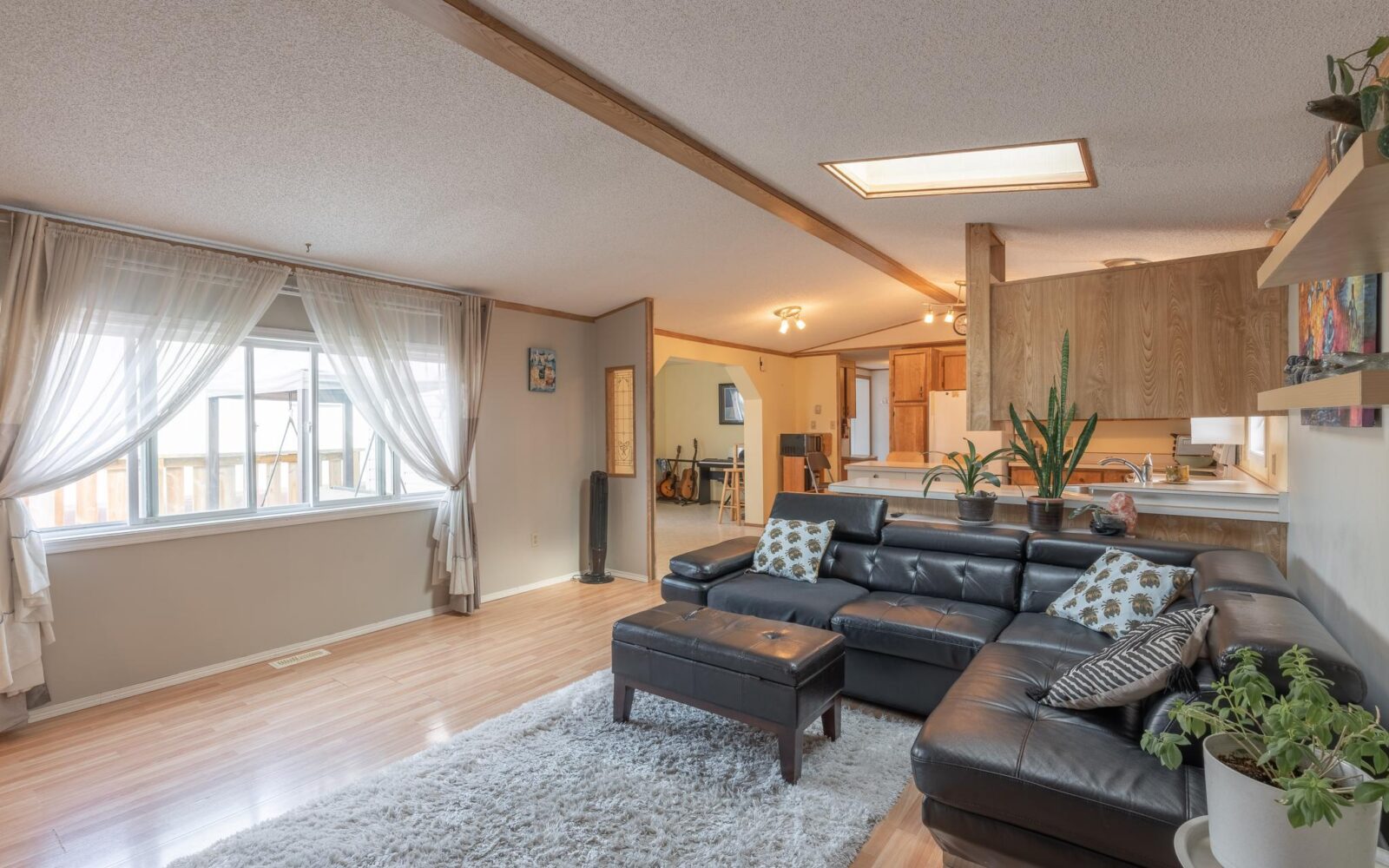 Real estate photo