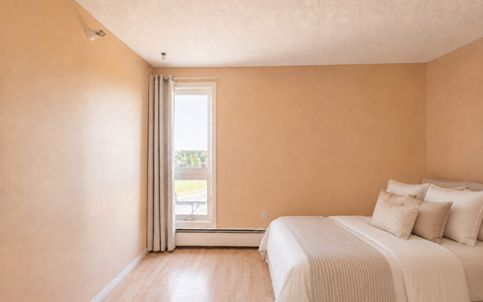 Real estate photo