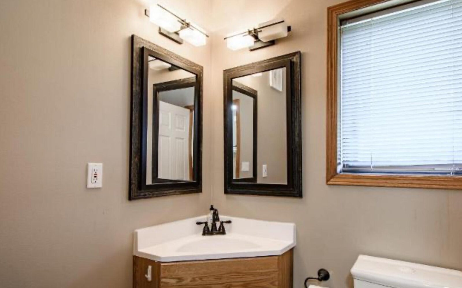Real estate photo